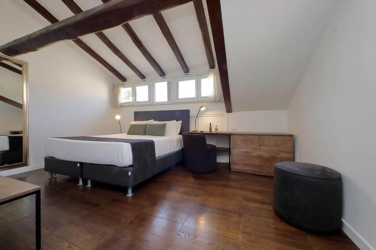 Youroom Corsini Roma